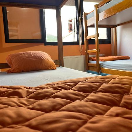 Blue Orange Lake Hostel Ohrid Exterior foto